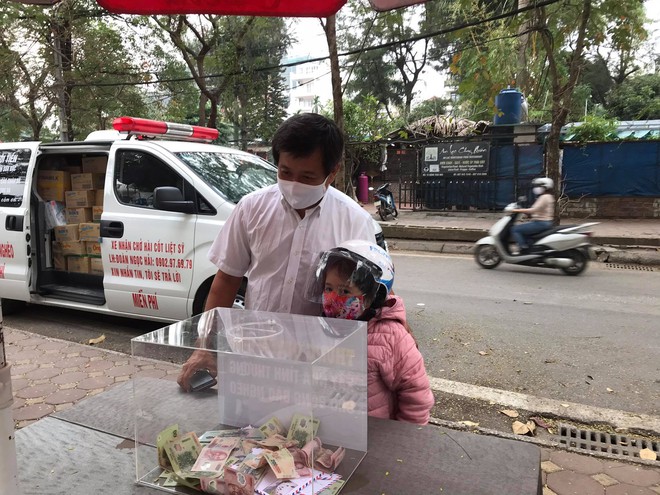 Ông Đoàn Ngọc Hải: Tôi sẵn sàng làm bồi bàn, bảo vệ mở cửa khách sạn kiếm tiền giúp người nghèo - Ảnh 2.