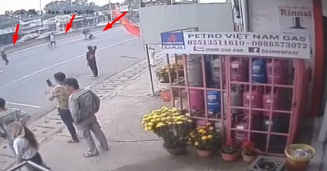 Vụ cô gái ở Đồng Nai đánh rơi 59 triệu đồng, người đi đường “hôi của”: Đã có 3 người liên hệ trả tiền - Ảnh 1. Vụ cô gái ở Đồng Nai đánh rơi 59 triệu đồng, người đi đường “hôi của”: Đã có 3 người liên hệ trả tiền - Ảnh 1.