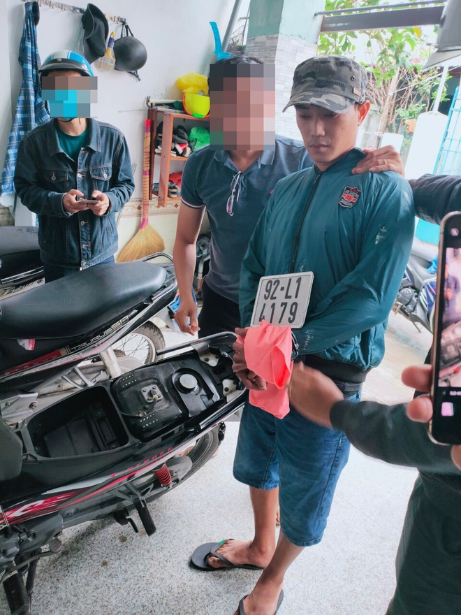 Bắt quái xế giả thợ sơn chuyên cướp giật tài sản phụ nữ ở vùng ven Đà Nẵng - Ảnh 1. Bắt quái xế giả thợ sơn chuyên cướp giật tài sản phụ nữ ở vùng ven Đà Nẵng - Ảnh 1.