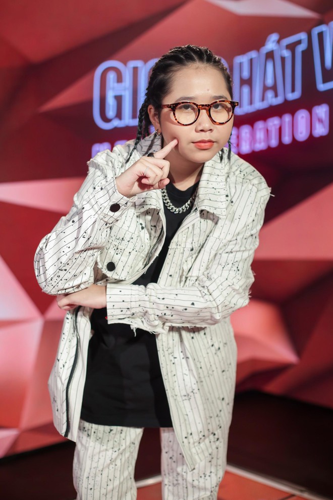 Giọng H&aacute;t Việt Nh&iacute;: Team BigDaddy - Emily hết đi đu đưa đi rồi mượn rượu tỏ t&igrave;nh bằng phi&ecirc;n bản nh&iacute; - Ảnh 15.