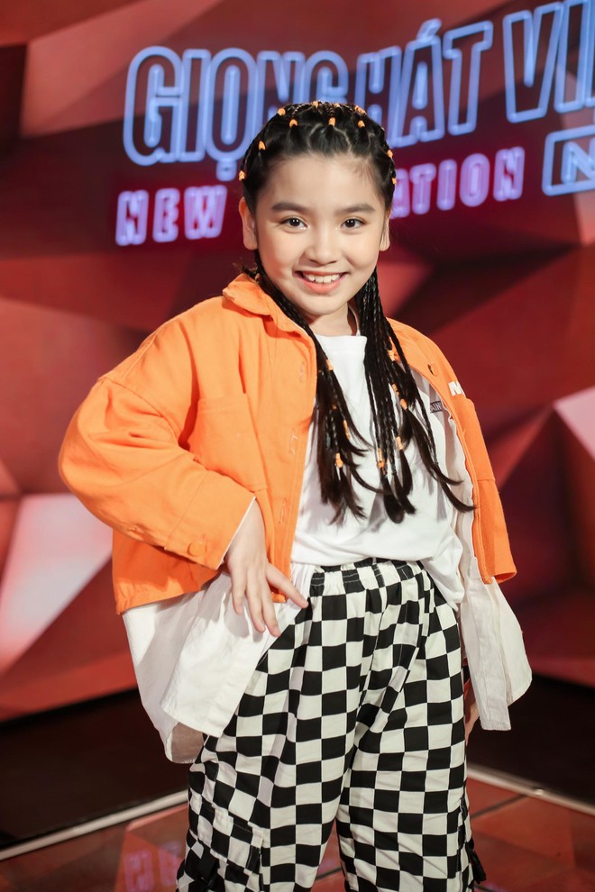 Giọng H&aacute;t Việt Nh&iacute;: Team BigDaddy - Emily hết đi đu đưa đi rồi mượn rượu tỏ t&igrave;nh bằng phi&ecirc;n bản nh&iacute; - Ảnh 3.