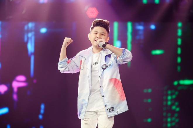 Giọng H&aacute;t Việt Nh&iacute;: Team BigDaddy - Emily hết đi đu đưa đi rồi mượn rượu tỏ t&igrave;nh bằng phi&ecirc;n bản nh&iacute; - Ảnh 9.