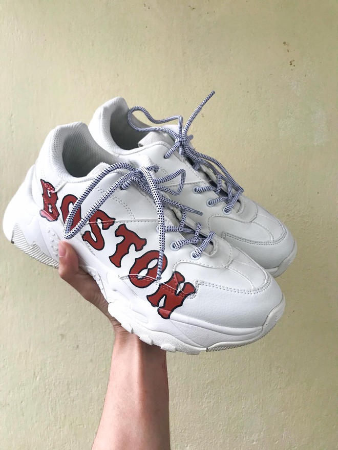 Bí kíp làm sạch giày trắng, bóng bẩy y như lúc đầu từ anh chàng mê sneaker, mau triển theo để có giày đẹp chơi Tết - Ảnh 5.