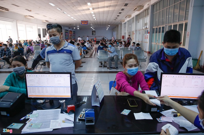 Diễn biến dịch ngày 4/2: Hải Dương có thêm 37 ca mắc mới trong cộng đồng; 52 địa phương cho học sinh tạm dừng đến trường - Ảnh 1.