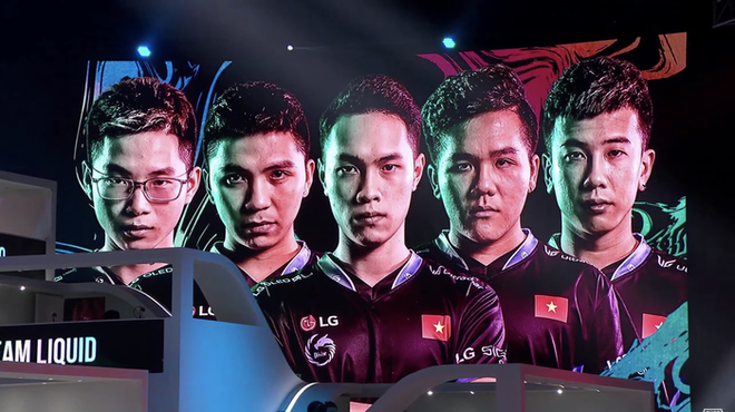 PGI.S 2021 ngày 2: LG Divine thi đấu ổn định bám sát top 4, DXG dần bắt kịp nhịp độ - Ảnh 1.