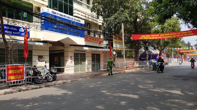 Hải Dương t&igrave;m người đến 12 qu&aacute;n karaoke li&ecirc;n quan ca mắc COVID-19 - Ảnh 1.