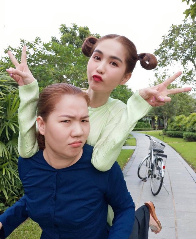 &ldquo;C&ocirc; Tấm thời nay&rdquo; Thu&yacute; Kiều: Phải dọn n&uacute;i đồ hiệu la liệt, xếp trăm đ&ocirc;i gi&agrave;y cho Chủ tịch Ngọc Trinh mới được về qu&ecirc; ăn Tết - Ảnh 6.