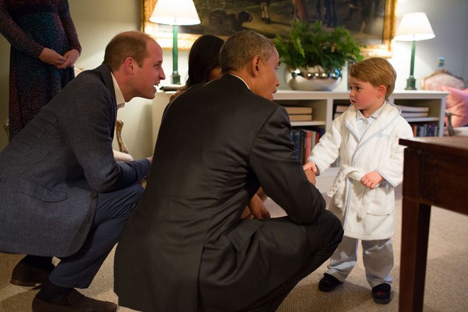 Đức Vua tương lai của Hoàng gia Anh: Những khoảnh khắc thần thái ngất trời của Hoàng tử bé George, mới 7 tuổi nhưng đã ra dáng anh cả - Ảnh 23.