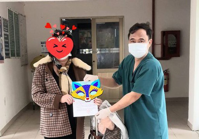 Dịch Covid-19 ngày 9/2: Xét nghiệm toàn bộ gia đình của 1.600 nhân viên bốc xếp ở Tân Sơn Nhất - Ảnh 1.