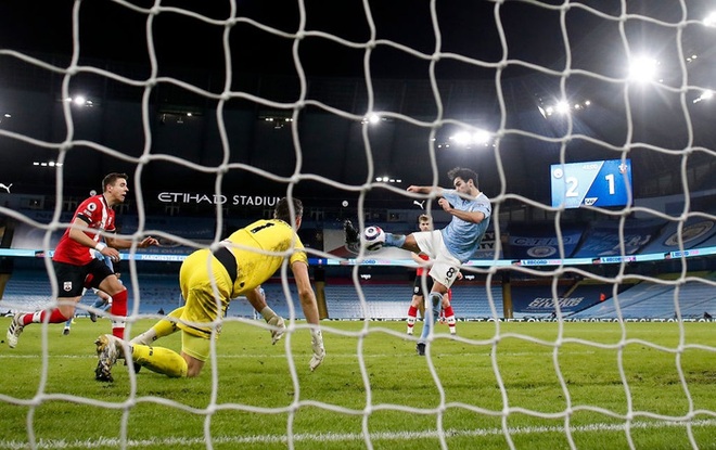 De Bruyne và Mahrez mỗi người 2 bàn, Man City huỷ diệt Southampton - Ảnh 6.