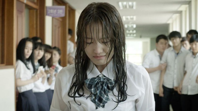 Ph&aacute;t hiện con g&aacute;i để di thư tuyệt mệnh, b&agrave; mẹ chốt lại 1 c&acirc;u dửng dưng - Ảnh 1.