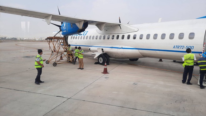 Chuyến bay từ TP.HCM đi C&ocirc;n Đảo phải quay về v&igrave; m&aacute;y bay c&oacute; kh&oacute;i  - Ảnh 1.
