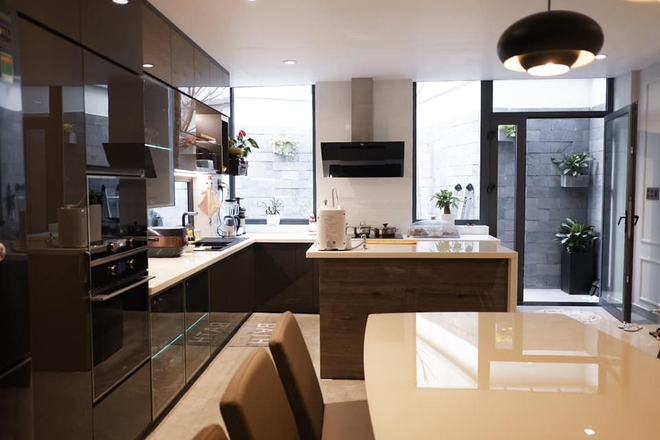 Bảo Anh than rỗng t&uacute;i sau khi mua nh&agrave; cho mẹ nhưng bị b&oacute;c l&agrave; c&ograve;n đứng t&ecirc;n loạt sổ đỏ? - Ảnh 7.