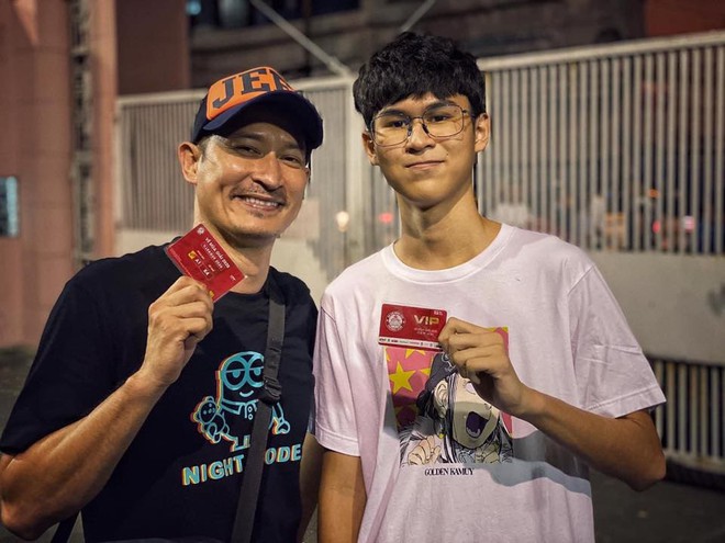 Con trai ri&ecirc;ng của Huy Kh&aacute;nh 16 tuổi đ&atilde; cao vượt bố, học trường quốc tế hơn nửa tỷ, sở hữu bất động sản nhưng g&acirc;y ch&uacute; &yacute; về c&aacute;ch x&agrave;i tiền - Ảnh 1.