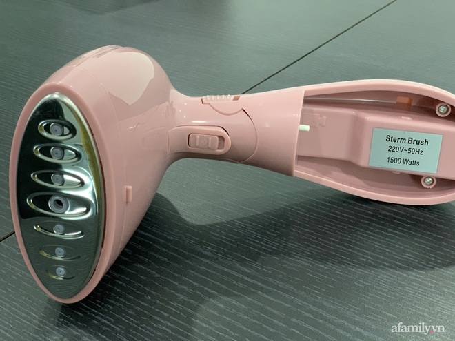 So s&aacute;nh 2 chiếc b&agrave;n l&agrave; hơi nước gi&aacute; dưới 500k hot nhất thị trường: Đ&acirc;u mới l&agrave; thứ bạn n&ecirc;n mua? - Ảnh 3.