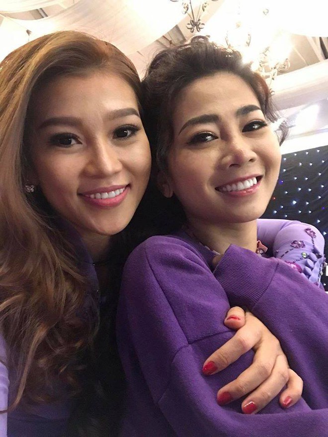 Bé Lavie đến thắp hương vào ngày giỗ đầu của cố NS Mai Phương, ngây thơ đứng trước di ảnh mẹ gây xót xa - Ảnh 7. Bé Lavie đến thắp hương vào ngày giỗ đầu của cố NS Mai Phương, ngây thơ đứng trước di ảnh mẹ gây xót xa - Ảnh 7.