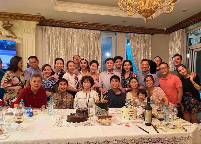 Sinh nhật thiếu gia tỷ ph&uacute; Johnathan Hạnh Nguyễn bị 1 nh&acirc;n vật nh&iacute; quyền lực nh&agrave; H&agrave; Tăng chiếm spotlight - Ảnh 1.
