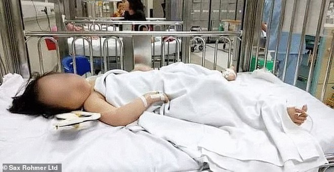 Báo Anh đồng loạt đăng bài ca ngợi &quot;anh hùng&quot; Nguyễn Ngọc Mạnh cứu em bé ngã từ tầng 12: Hành động dũng cảm trong tình huống ngàn cân treo sợi tóc - Ảnh 2.