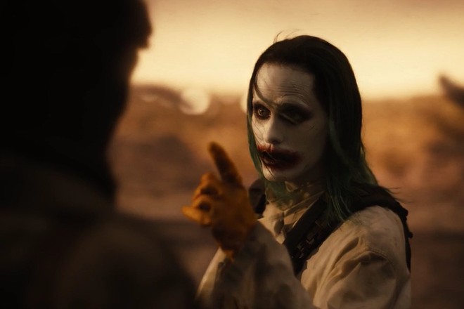 Giải th&iacute;ch c&aacute;i kết chấn động của Zack Snyders Justice League: cơn &aacute;c mộng của Batman b&aacute;o trước tương lai đen tối của thế giới - Ảnh 6.