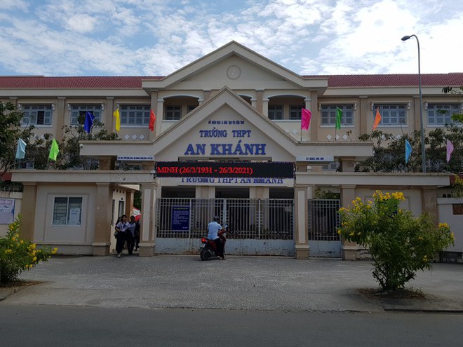 Nam sinh lớp 10 nhập viện cấp cứu v&igrave; bị nh&oacute;m bạn cho chất lạ v&agrave;o miệng - Ảnh 1.