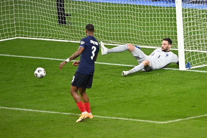 Bàn thua tai hại khiến đương kim vô địch Pháp ra quân thất vọng ở vòng loại World Cup 2022 - Ảnh 4.