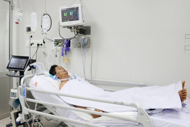 Một phụ nữ h&ocirc;n m&ecirc; s&acirc;u sau khi ăn b&uacute;n ri&ecirc;u chay - Ảnh 1.