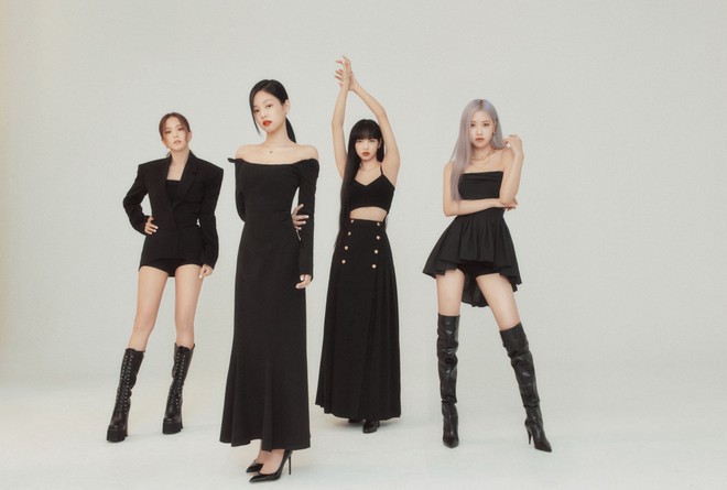 Fan phẫn nộ v&igrave; Jennie bị thiếu t&ecirc;n trong bộ goods của BLACKPINK, l&agrave; YG cẩu thả hay cố t&igrave;nh bỏ qu&ecirc;n để k&iacute;ch war? - Ảnh 6.