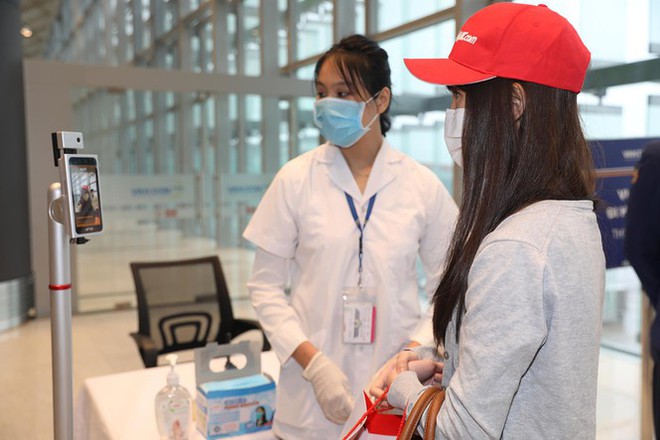Hình ảnh sân bay Vân Đồn trong ngày mở cửa trở lại - Ảnh 3.
