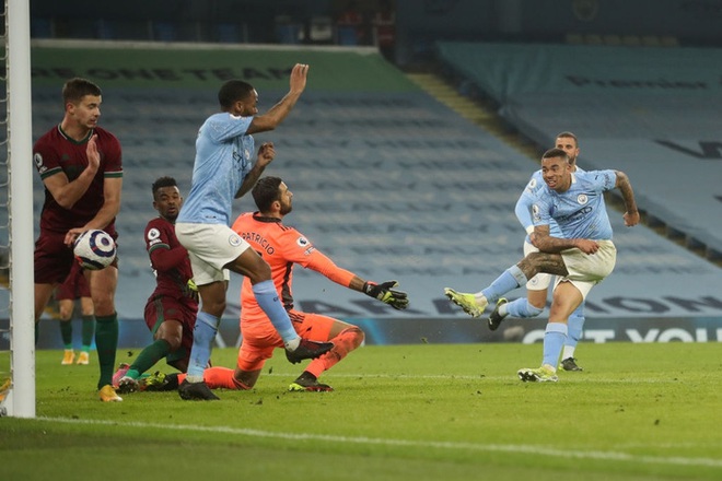 Giành chiến thắng thứ 21 liên tiếp, Manchester City gia tăng cách biệt với nhóm bám đuổi trên BXH - Ảnh 6.