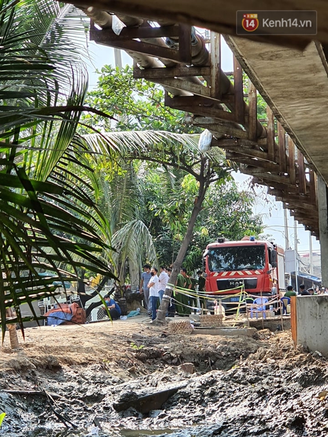 Cháy nhà ở Sài Gòn khiến 6 người trong gia đình tử vong, người thân khóc ngất tại hiện trường - Ảnh 8.