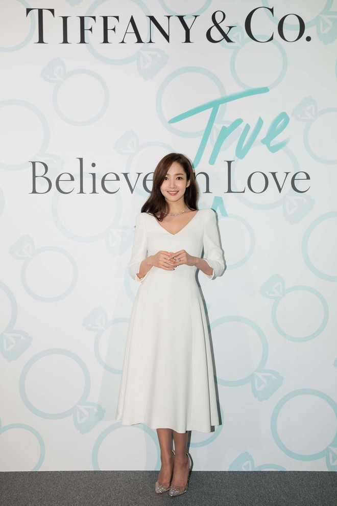 Chơi chiêu nhỏ nhưng “điên nữ” Seo Ye Ji vẫn ghi điểm nhờ khác biệt Song Hye Kyo, Park Min Young… khi đụng độ - Ảnh 4.