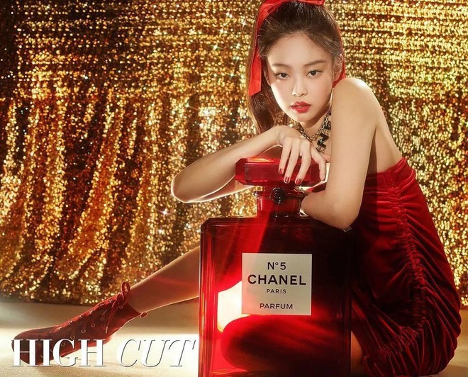 Lisa là người được công chúng chọn làm đại sứ Chanel thay vì Jennie