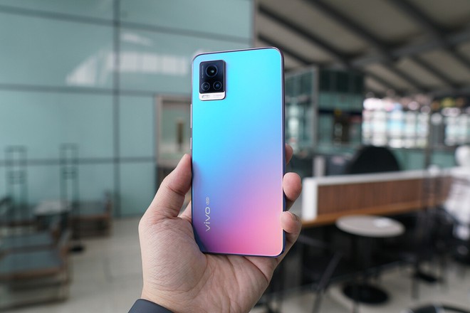 Chốt deal ngay 5 mẫu smartphone đang khuyến mãi đến 3 triệu đồng, quà 8/3 cực chất là đây chứ đâu? - Ảnh 5.