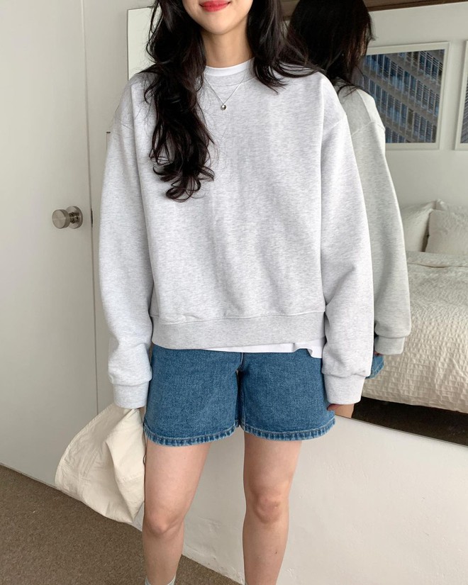 Seulgi (Red Velvet) and the Korean girl association are fascinated by the `` bouncy '' mix of clothes.  but extremely cool - Photo 3.