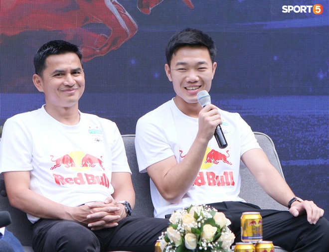 Xu&acirc;n Trường: Mong rằng thanh xu&acirc;n của lứa Quang Nho sẽ kh&ocirc;ng chật vật như ch&uacute;ng t&ocirc;i - Ảnh 1.