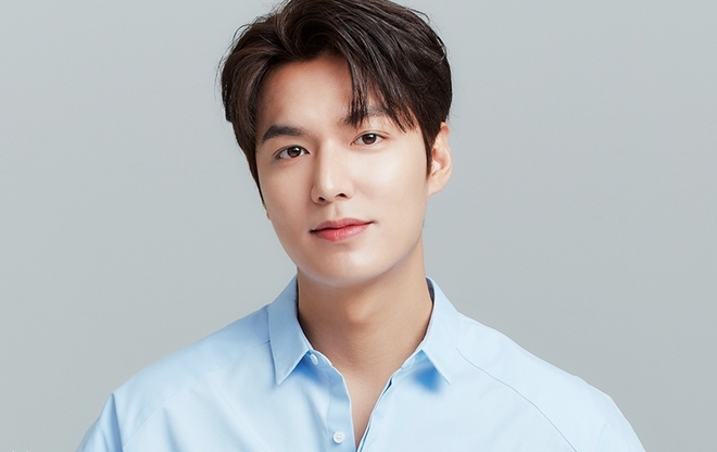 Lee Min Ho sao lại xuống sắc thế này: Tóc tai bù xù, mặt bê bết máu cùng thân hình phát tướng? - Ảnh 5.