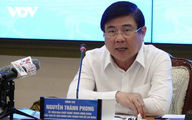 Chủ tịch TP.HCM: “Nguy cơ Covid-19 xâm nhập trở lại TP.HCM rất cao” - Ảnh 2.