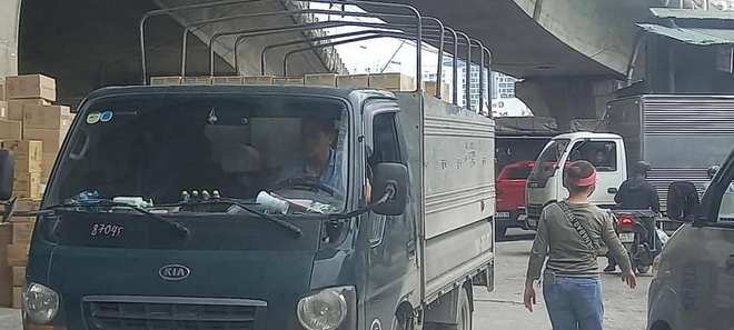 Cuộc gặp gỡ tình cờ và đầy giản dị với anh hùng cứu bé gái rơi từ tầng 12 chung cư khiến dân tình thích thú - Ảnh 1. Cuộc gặp gỡ tình cờ và đầy giản dị với anh hùng cứu bé gái rơi từ tầng 12 chung cư khiến dân tình thích thú - Ảnh 1.