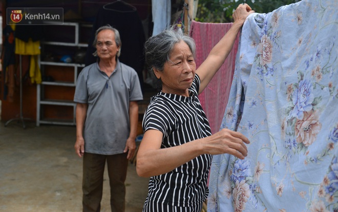 Từ việc gia đình nhận nuôi ăn, ở miễn phí cho học sinh, ông Diễn và bà Hoa đã nên duyên vợ chồng