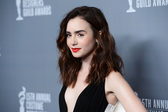 Loạt ảnh bạch tuyết Lily Collins đi sự kiện đang khiến dân tình điên đảo: Xinh rụng rời, bảo sao được gọi là nữ thần thảm đỏ - Ảnh 10.