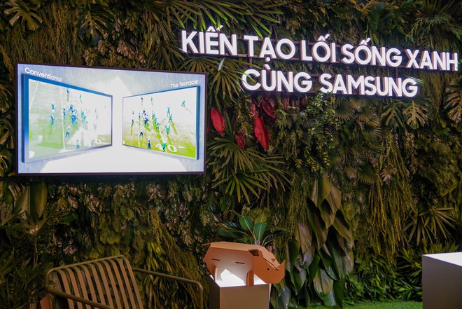Khi bạn đ&atilde; thấy thiết kế Smartphone giờ nh&agrave;m ch&aacute;n rồi th&igrave; h&atilde;y ngh&iacute;a qua TV 2021 đi, đẹp lạ hết sức - Ảnh 6.