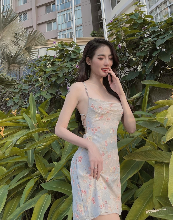 Từng bị BB Trần chê lép, Kim Nhã (Vietnams Next Top Model) giờ gây choáng với vòng 1 màu mỡ hơn hẳn! - Ảnh 9.