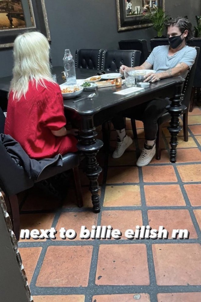 HOT: Billie Eilish lộ ảnh hẹn hò với mỹ nam hơn 10 tuổi, profile bạn trai có đẳng cấp hơn Công chúa Grammy? - Ảnh 8.