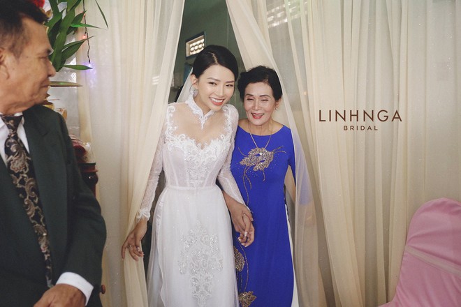 Phan Mạnh Quỳnh tặng vợ ca khúc mới 'Gặp gỡ, yêu đương và được bên em'