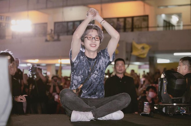 Fandom Đom Đóm bị chỉ trích trẻ con, Jack lên tiếng bảo vệ: Tôi đau lòng chứ - Ảnh 2.