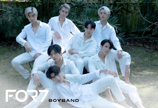 Boygroup Vpop khoe cả 7 thành viên đều 6 múi rất mlem, nhưng sắp debut mà chẳng thấy hát hò nhảy múa gì nhỉ? - Ảnh 17.