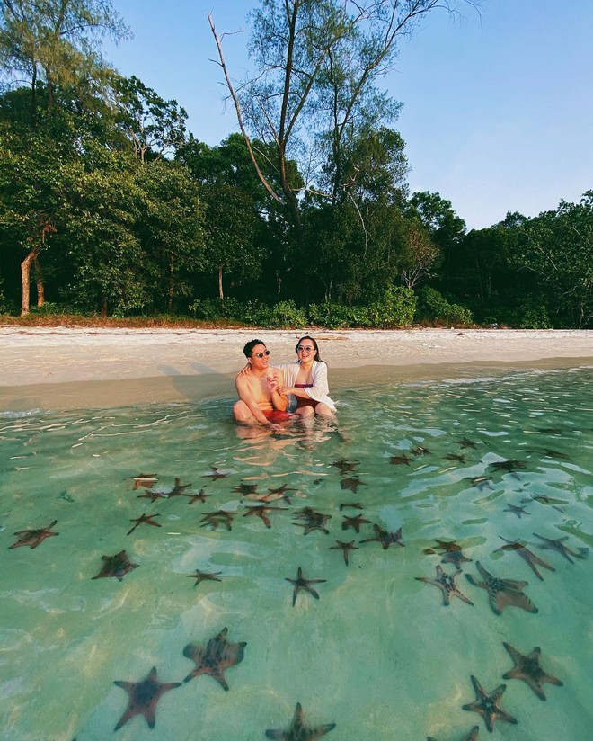 Trọn bộ cẩm nang ăn chơi Phú Quốc trong 4 ngày 3 đêm "chuẩn như dân bản địa": Hè này không đi là phí cả thanh xuân! - Ảnh 18. Trọn bộ cẩm nang ăn chơi Phú Quốc trong 4 ngày 3 đêm "chuẩn như dân bản địa": Hè này không đi là phí cả thanh xuân! - Ảnh 18.