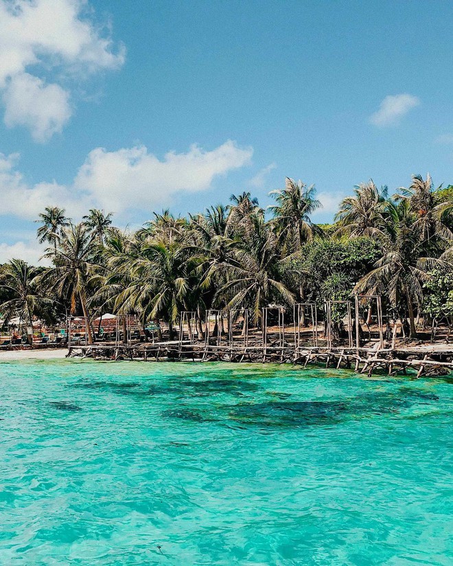 Trọn bộ cẩm nang ăn chơi Phú Quốc trong 4 ngày 3 đêm "chuẩn như dân bản địa": Hè này không đi là phí cả thanh xuân! - Ảnh 22. Trọn bộ cẩm nang ăn chơi Phú Quốc trong 4 ngày 3 đêm "chuẩn như dân bản địa": Hè này không đi là phí cả thanh xuân! - Ảnh 22.