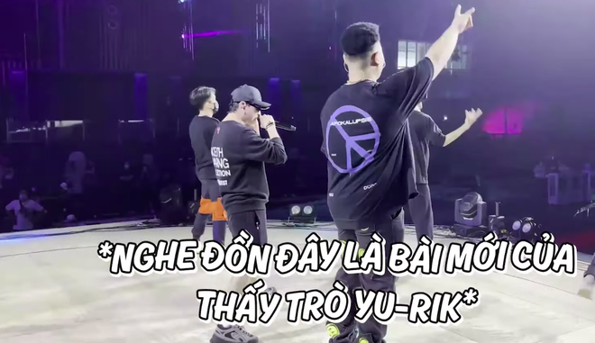 Karik hội ngộ học trò trong buổi tổng duyệt Rap Việt All-Star Concert, MCK - Tlinh không quên phát cẩu lương - Ảnh 4.