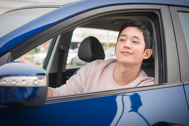 6 nam thần phim Hàn đẹp át vía nữ chính: Song Joong Ki chốt ngay vị trí đầu - Ảnh 14.